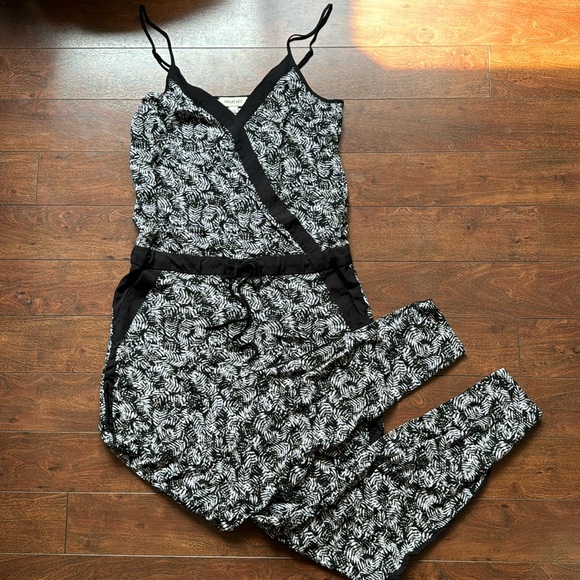 Smart Set Jumpsuit - Picture 1 of 5